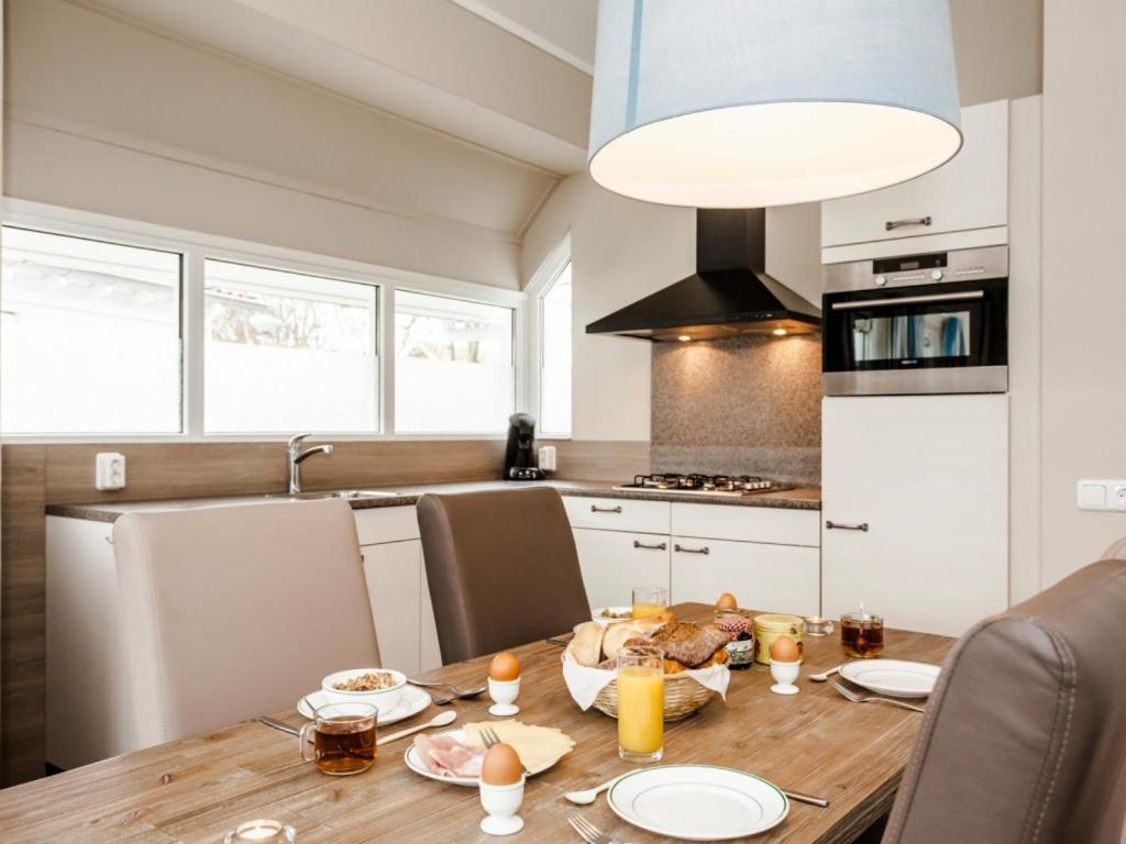 Landal Resort Haamstede 버그함스테드 외부 사진